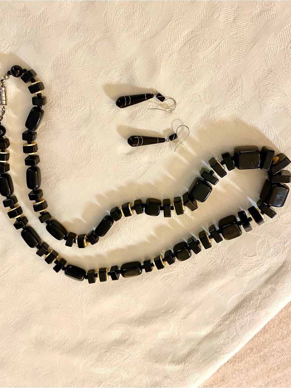 Black Beaded Necklace and Teardrop Earring Set - Classic Women's Jewelry